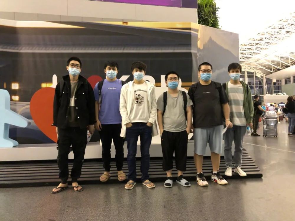 迪亚斯的口 迪亚斯的口